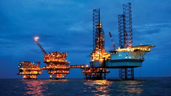 Industri Migas Indonesia: Tantangan, Dan Prospek Masa Depan