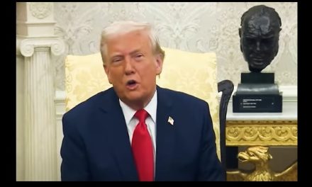 Kebijakan Ekonomi Donald Trump: Dampak Bagi Amerika