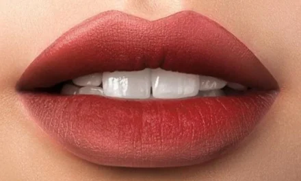 Ombre Lips Masih Tren, Teknik Dan Warna Yang Sedang Populer