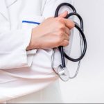 Tanggung Jawab Dokter Dalam Menjaga Kesehatan Masyarakat