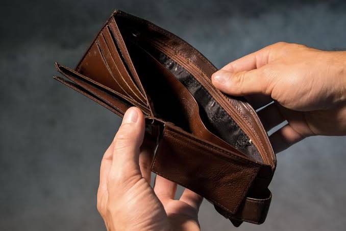 Cara Mengurangi Kebiasaan Konsumtif Di Era Belanja Online