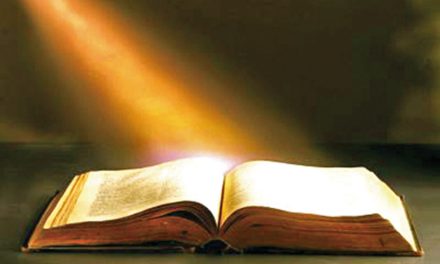 Mengenal Isi Alkitab, Sejarah, Dan Perannya Dalam Kehidupan