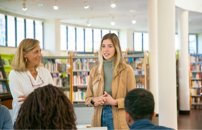 Public Speaking: Latihan Sederhana Agar Lebih Percaya Diri